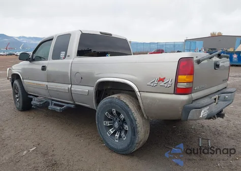 2000 Chevrolet Silverado 1500 Ls from USA, damaged, VIN 1GCEK19T1YE200516
